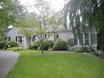 734 Roslyn